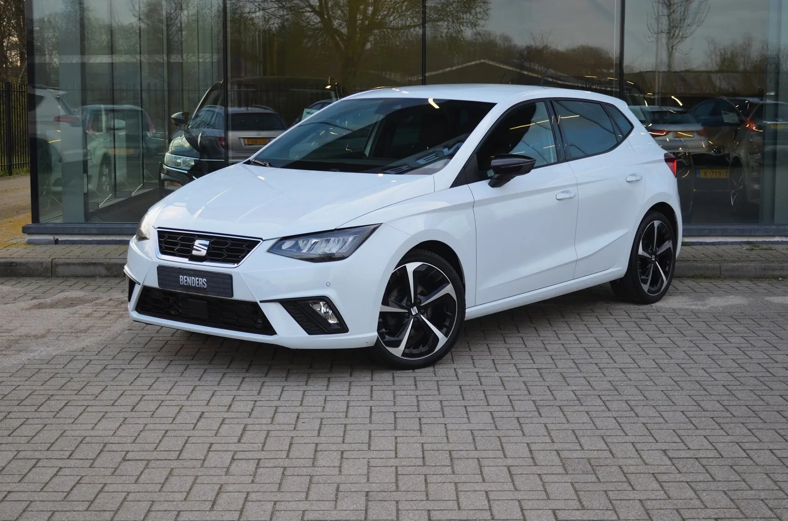 SEAT Ibiza (2022) — foto 1