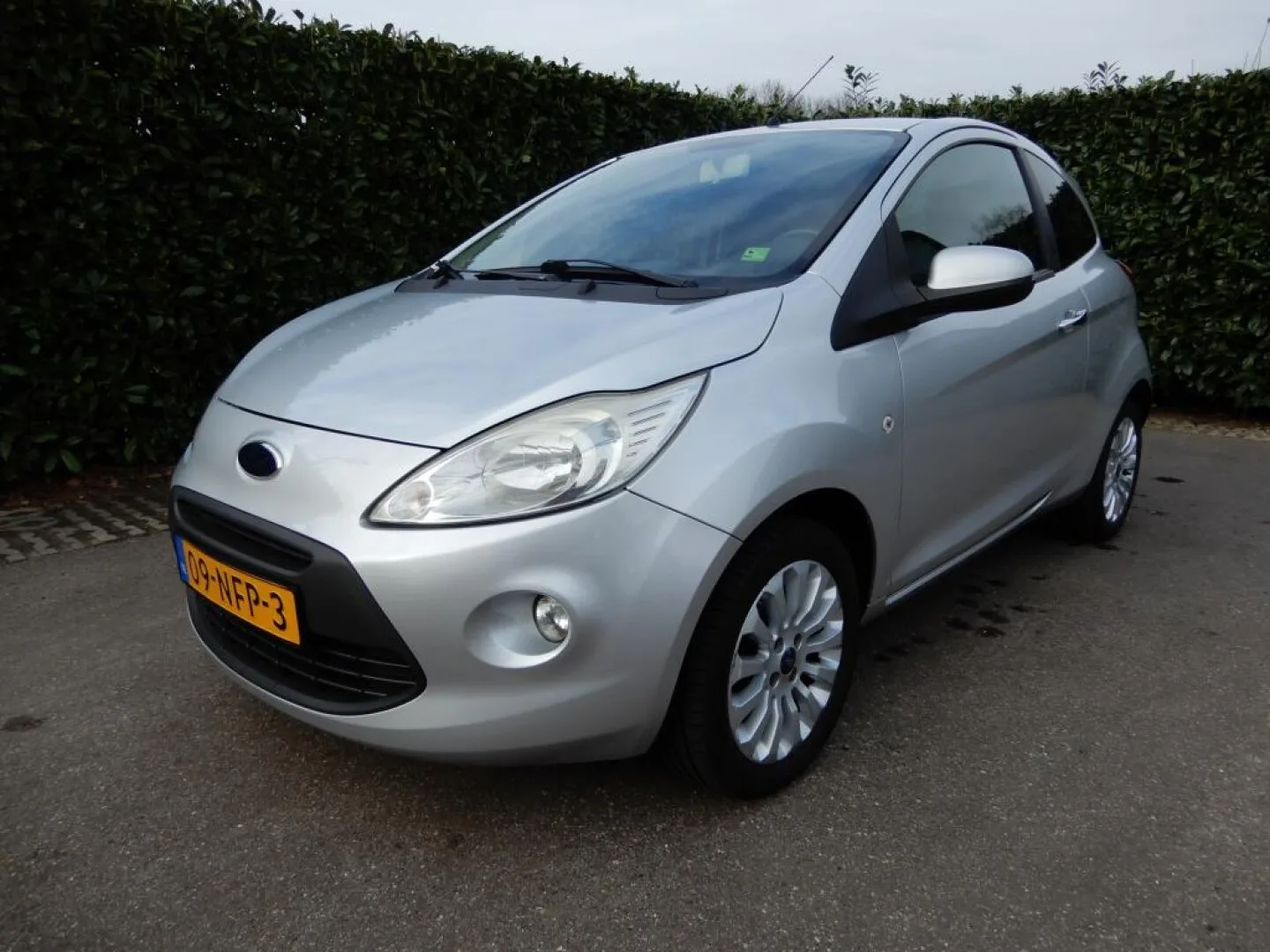 Ford Ka (2010) — foto 1