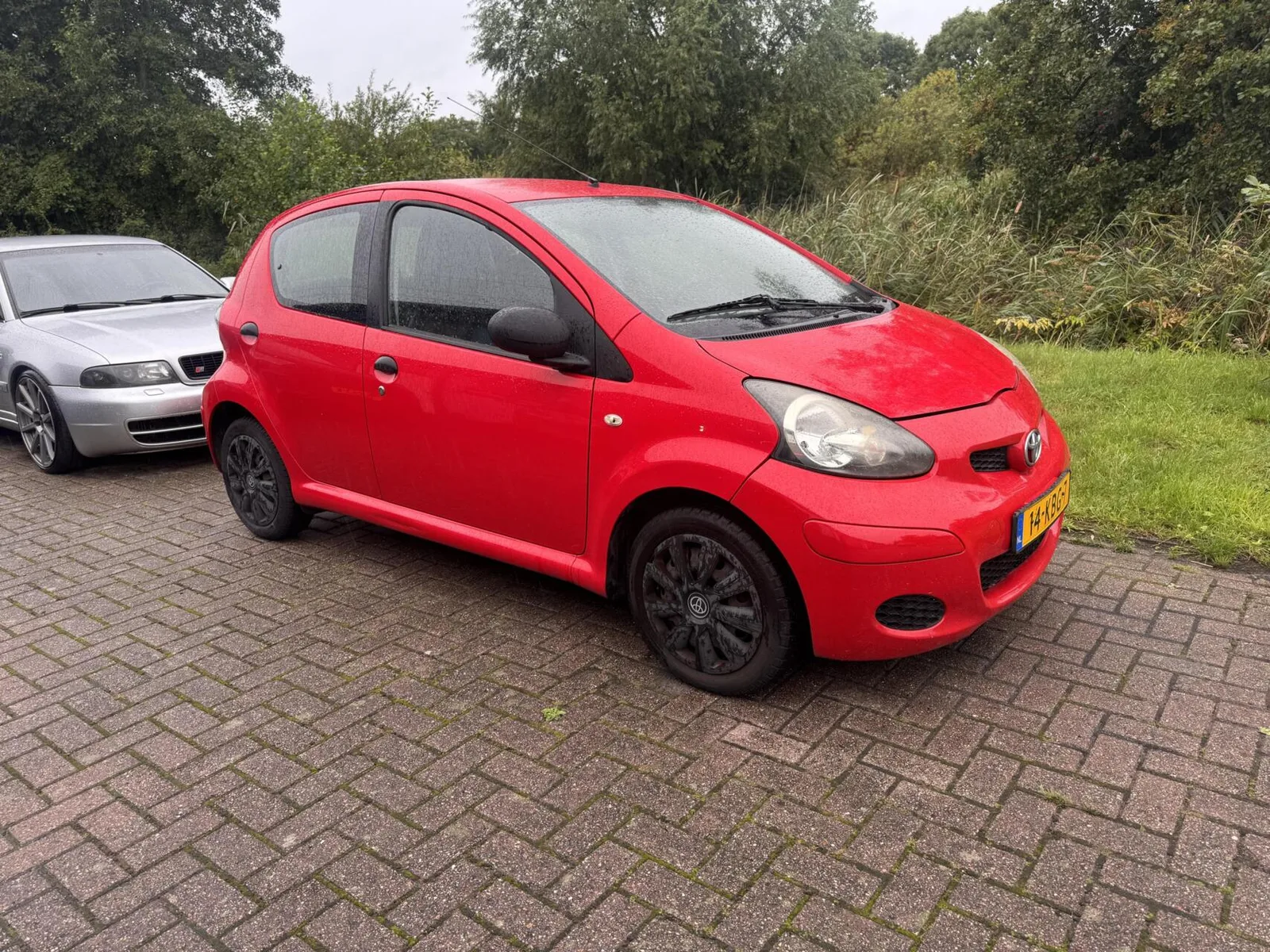 Toyota Aygo (2009) — foto 1