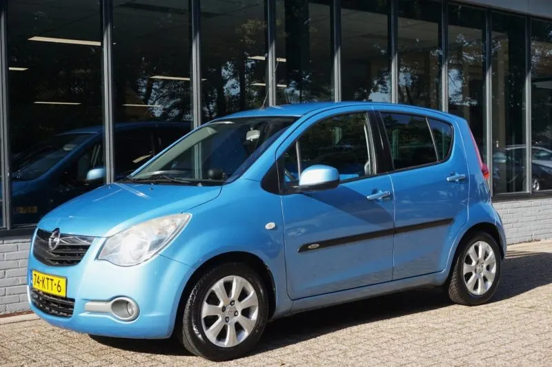 Opel Agila (2010)