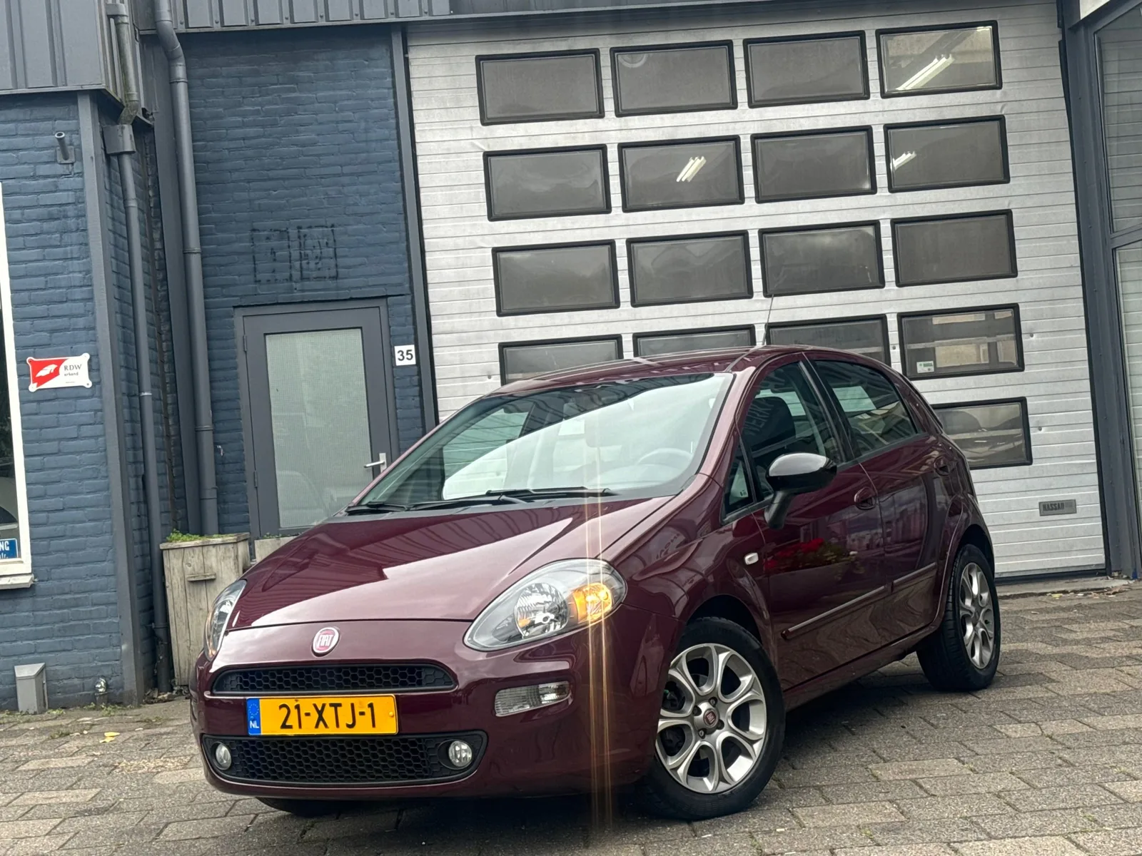 Fiat Punto (2012) — foto 1