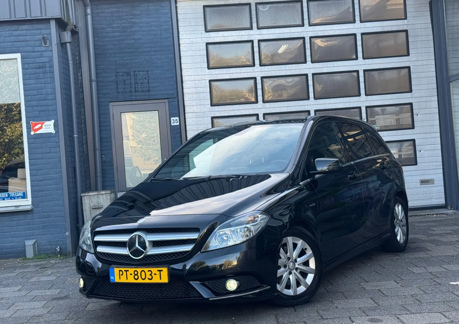 Mercedes-Benz B-Klasse (2012) — foto 1