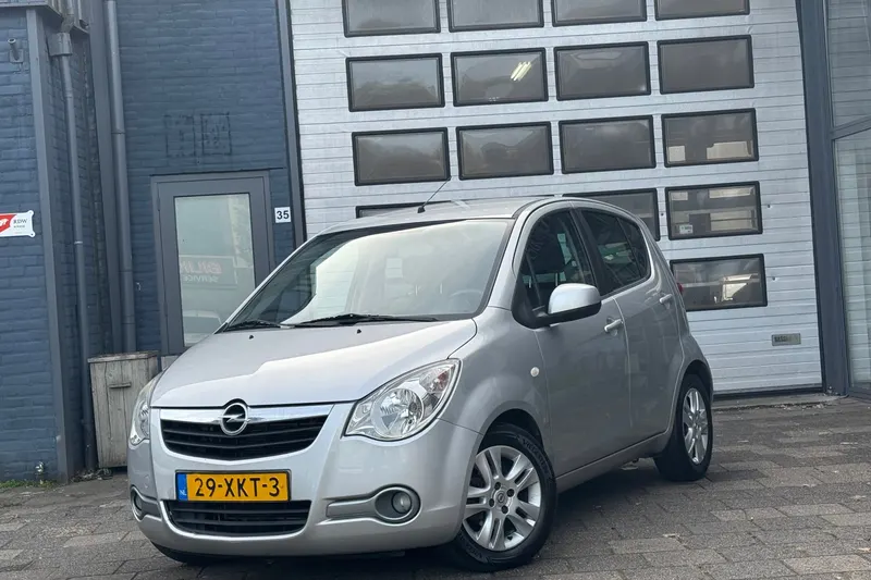 Opel Agila (2012)