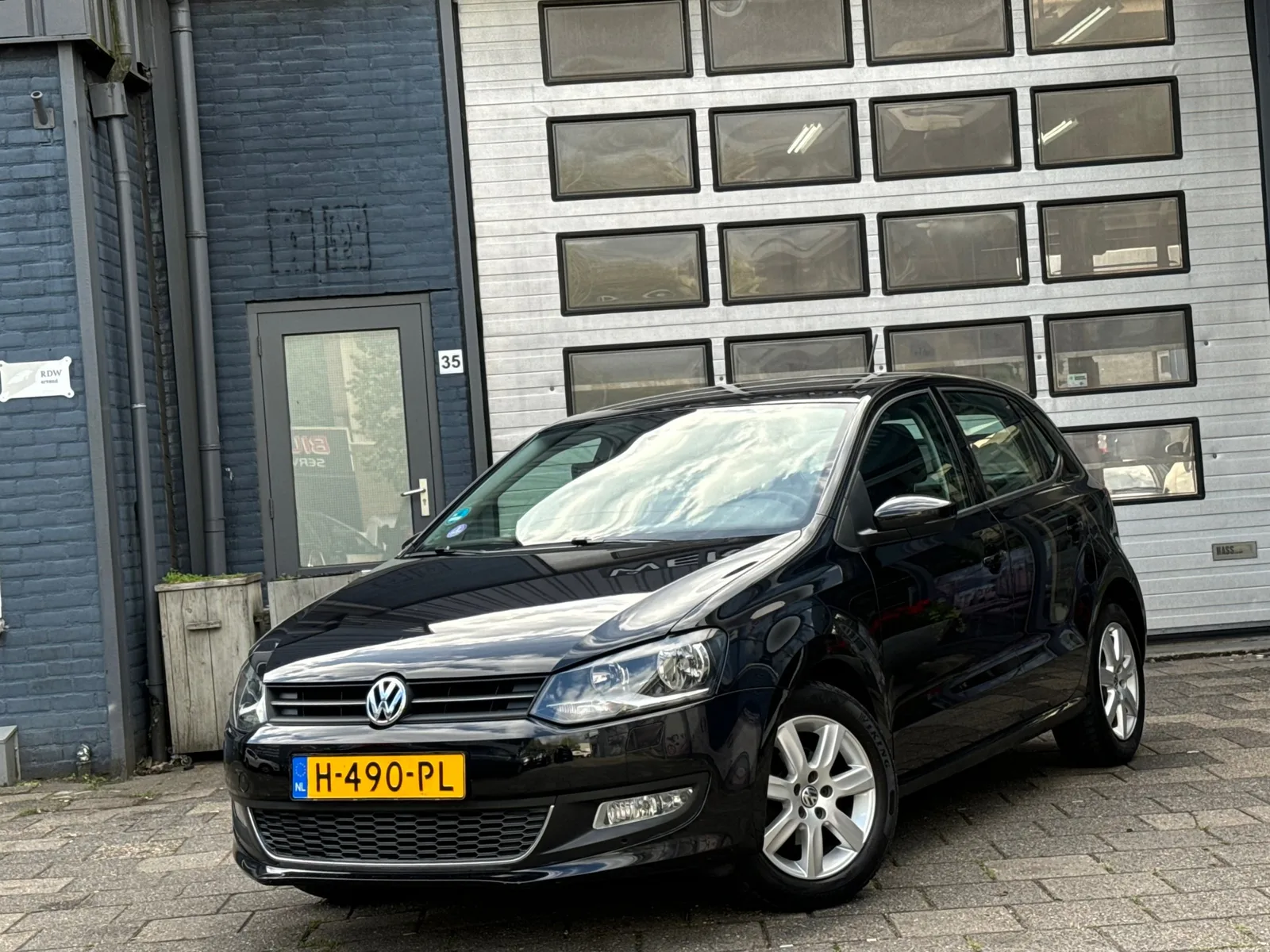 Volkswagen Polo (2010) — foto 1