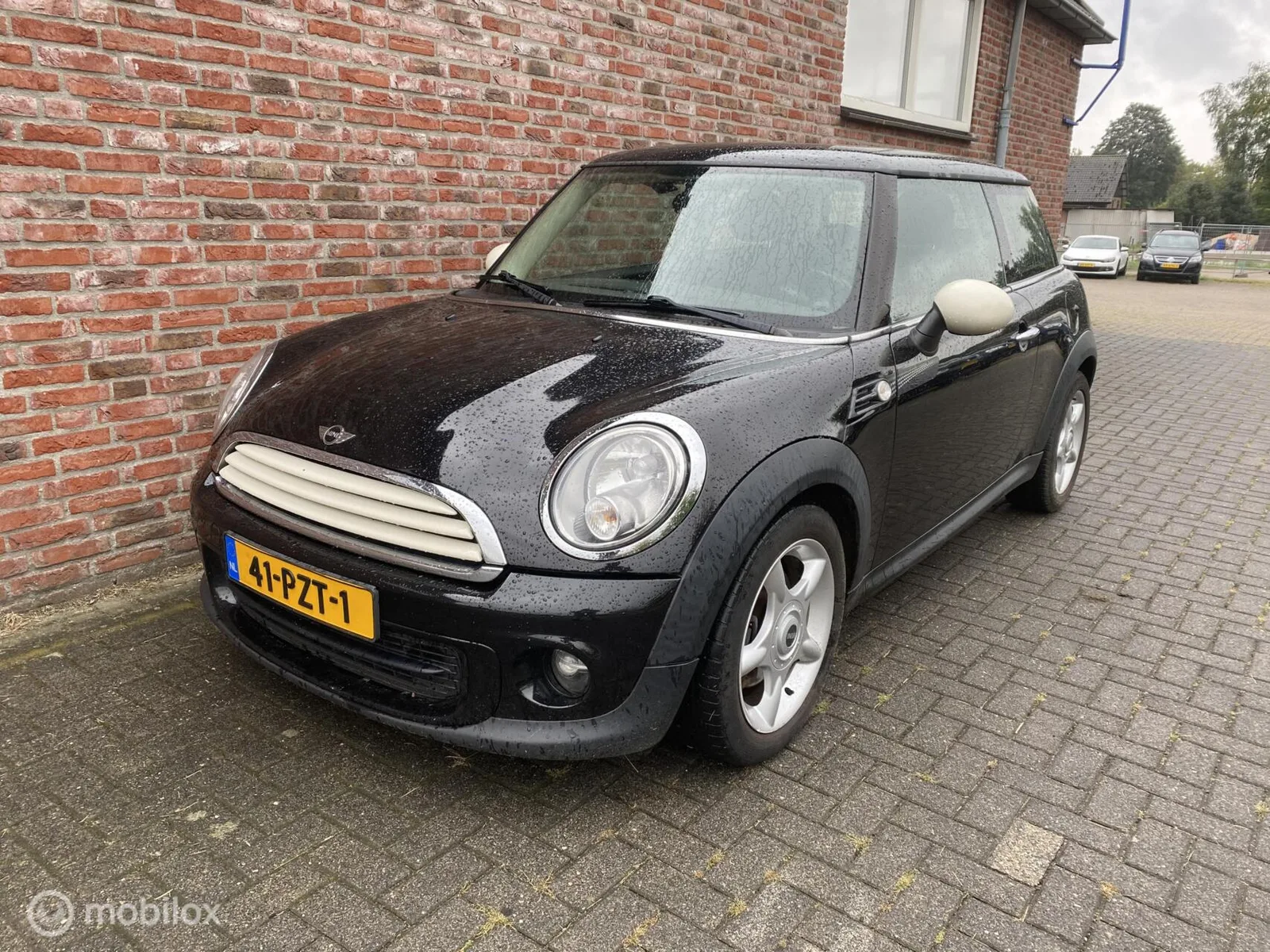 MINI One (2011) — foto 1