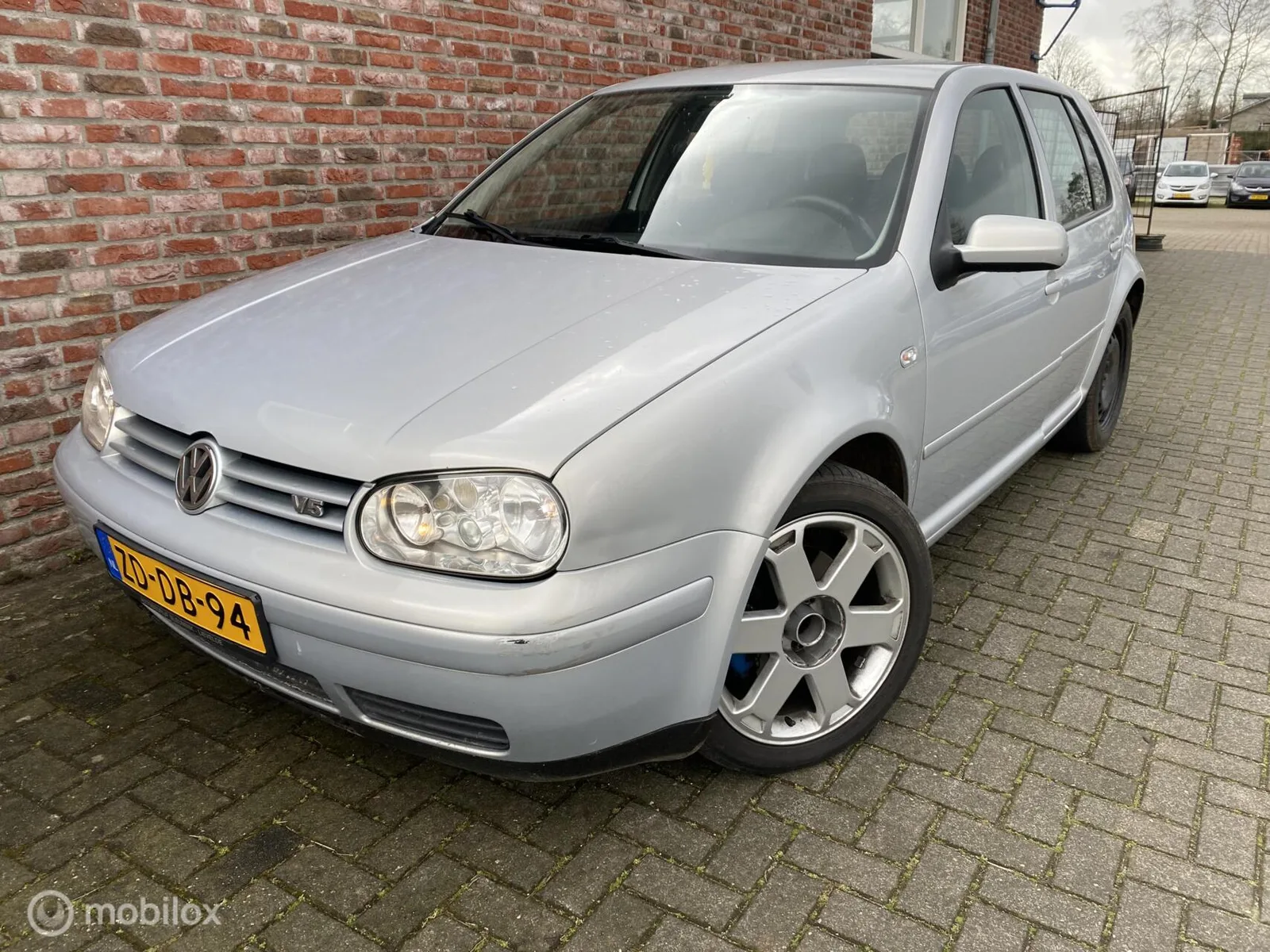 Volkswagen Golf (1999) — foto 1