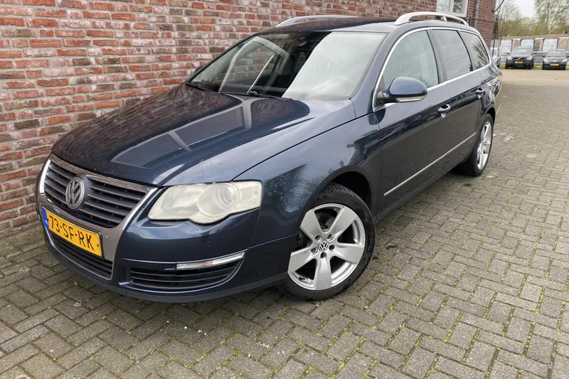 Volkswagen Passat (2006)