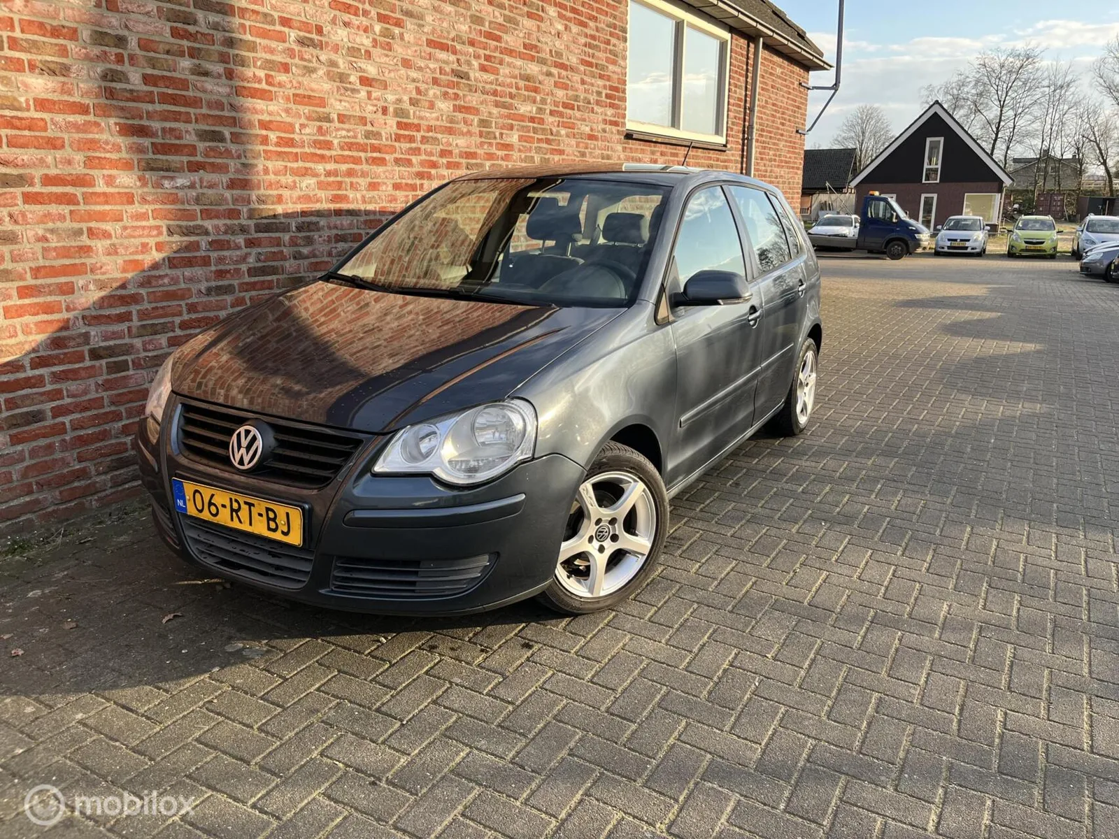 Volkswagen Polo (2005) — foto 1