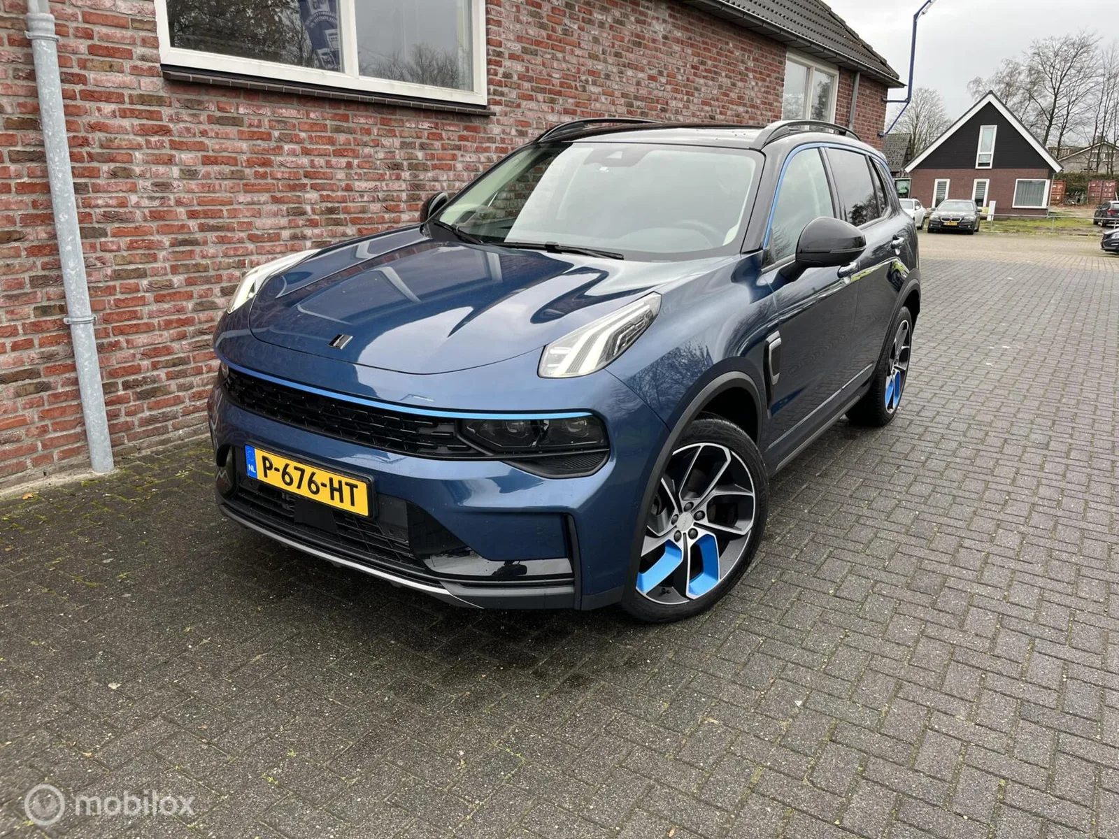 Lynk & Co 01 (2022) — foto 1