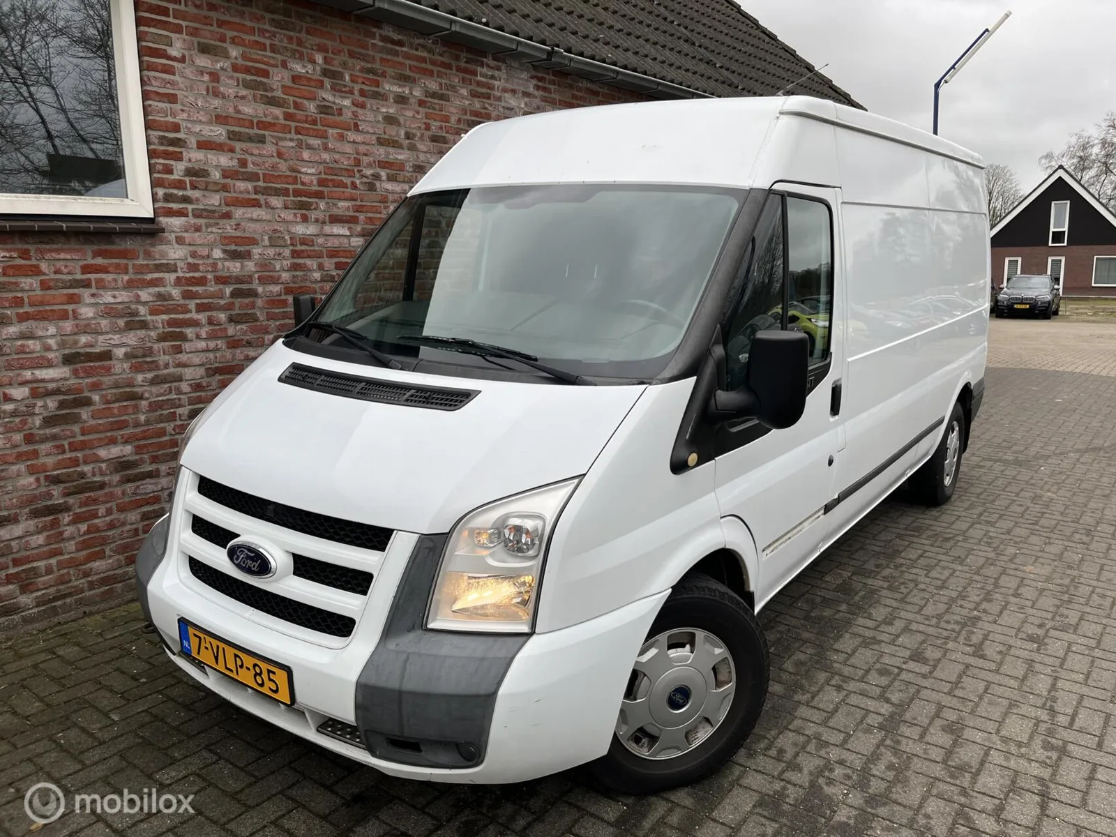 Ford Transit (2011) — foto 1