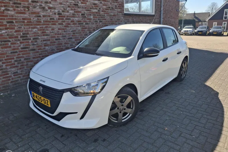 Peugeot 208 (2020)