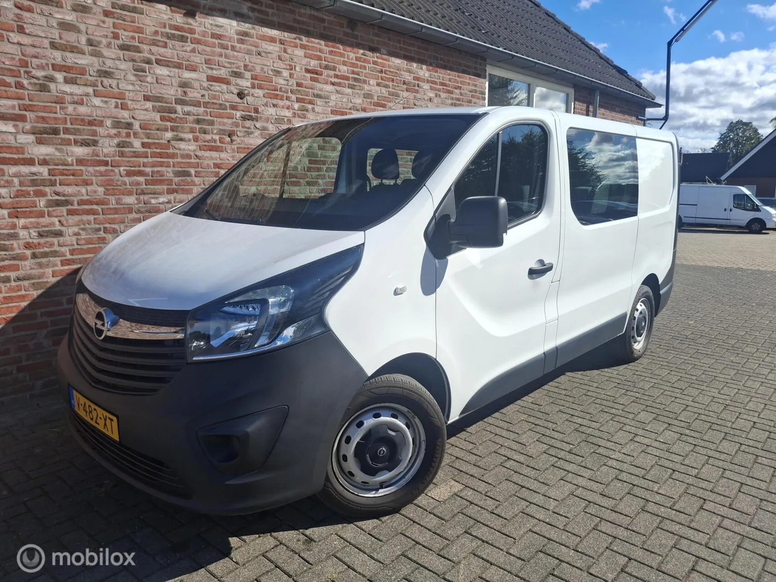 Opel Vivaro (2019) — foto 1