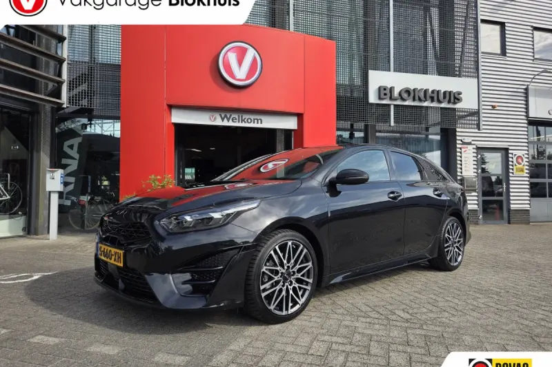 Kia ProCeed (2023)