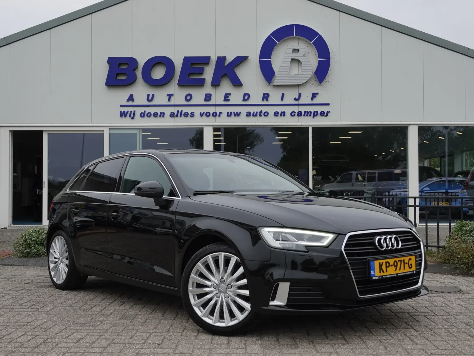 Audi A3 (2017) — foto 1