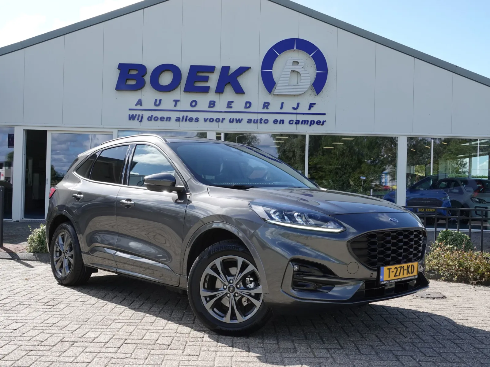 Ford Kuga (2023) — foto 1
