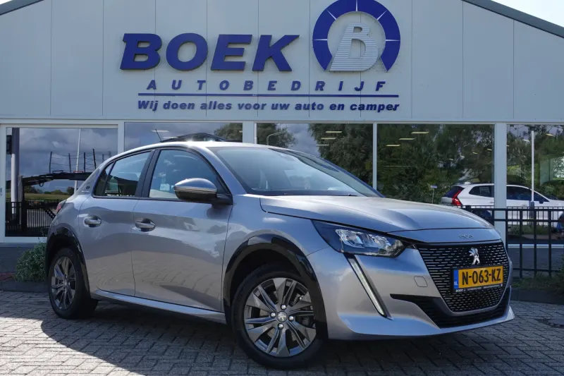 Peugeot e-208 (2021)