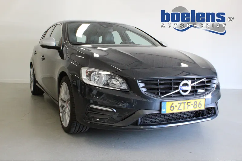 Volvo V60 (2015)