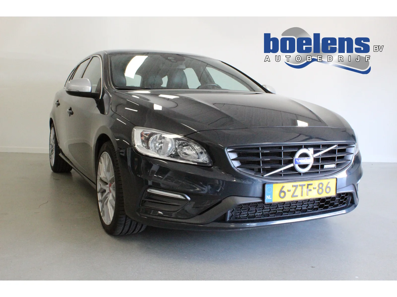 Volvo V60 (2015) — foto 1