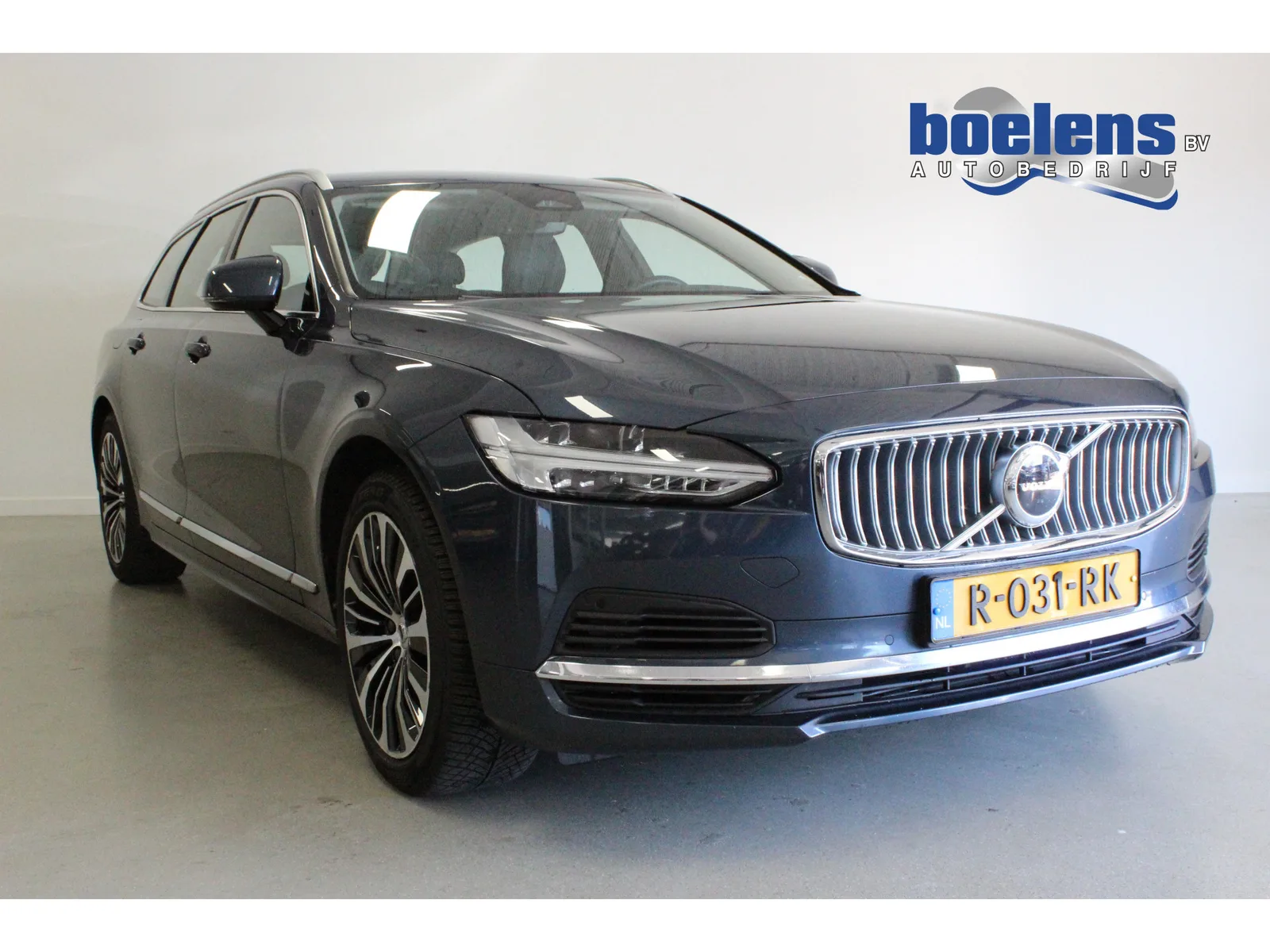 Volvo V90 (2022) — foto 1