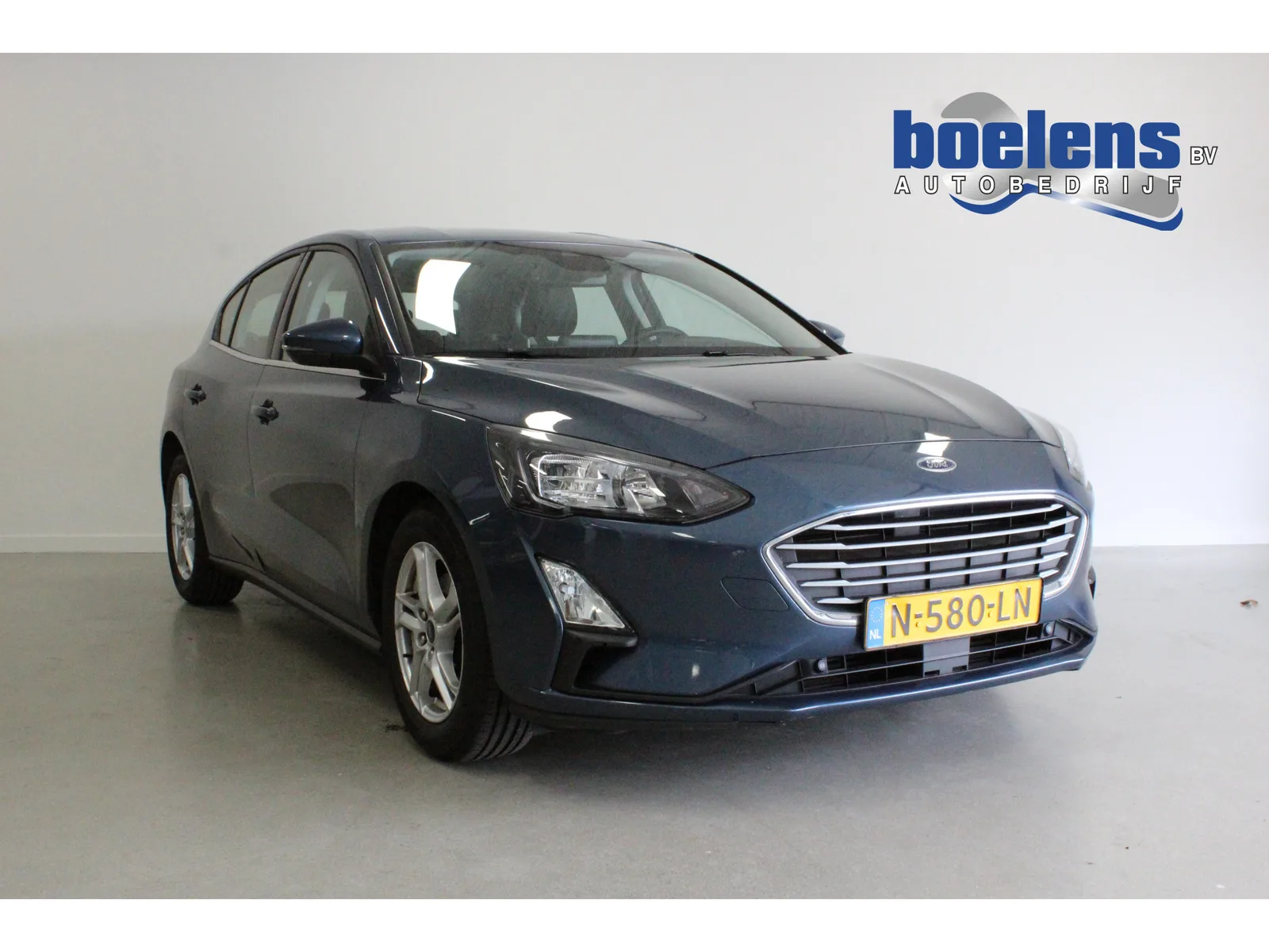 Ford Focus (2021) — foto 1