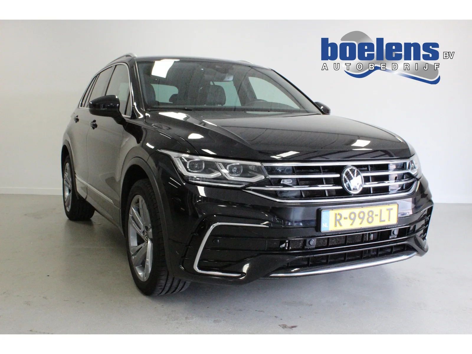 Volkswagen Tiguan (2022) — foto 1