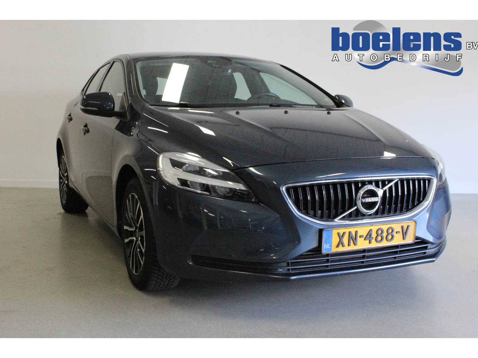 Volvo V40 (2019) — foto 1