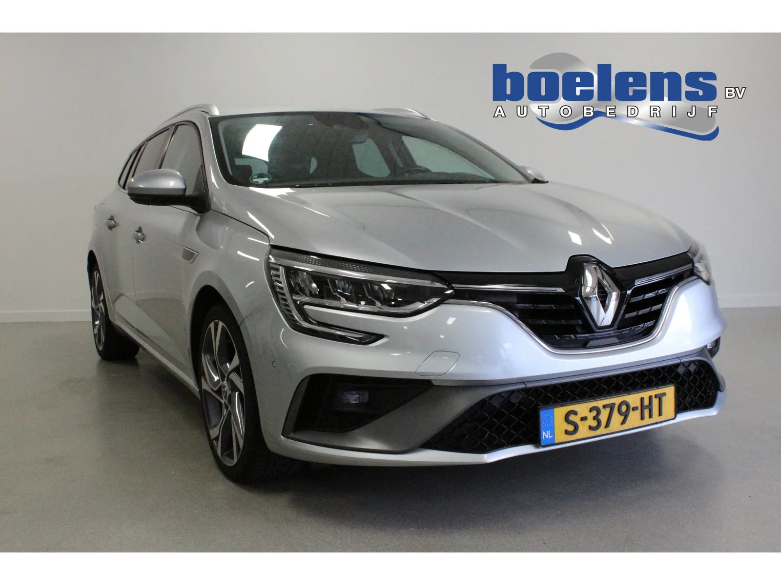 Renault Mégane (2021) — foto 1