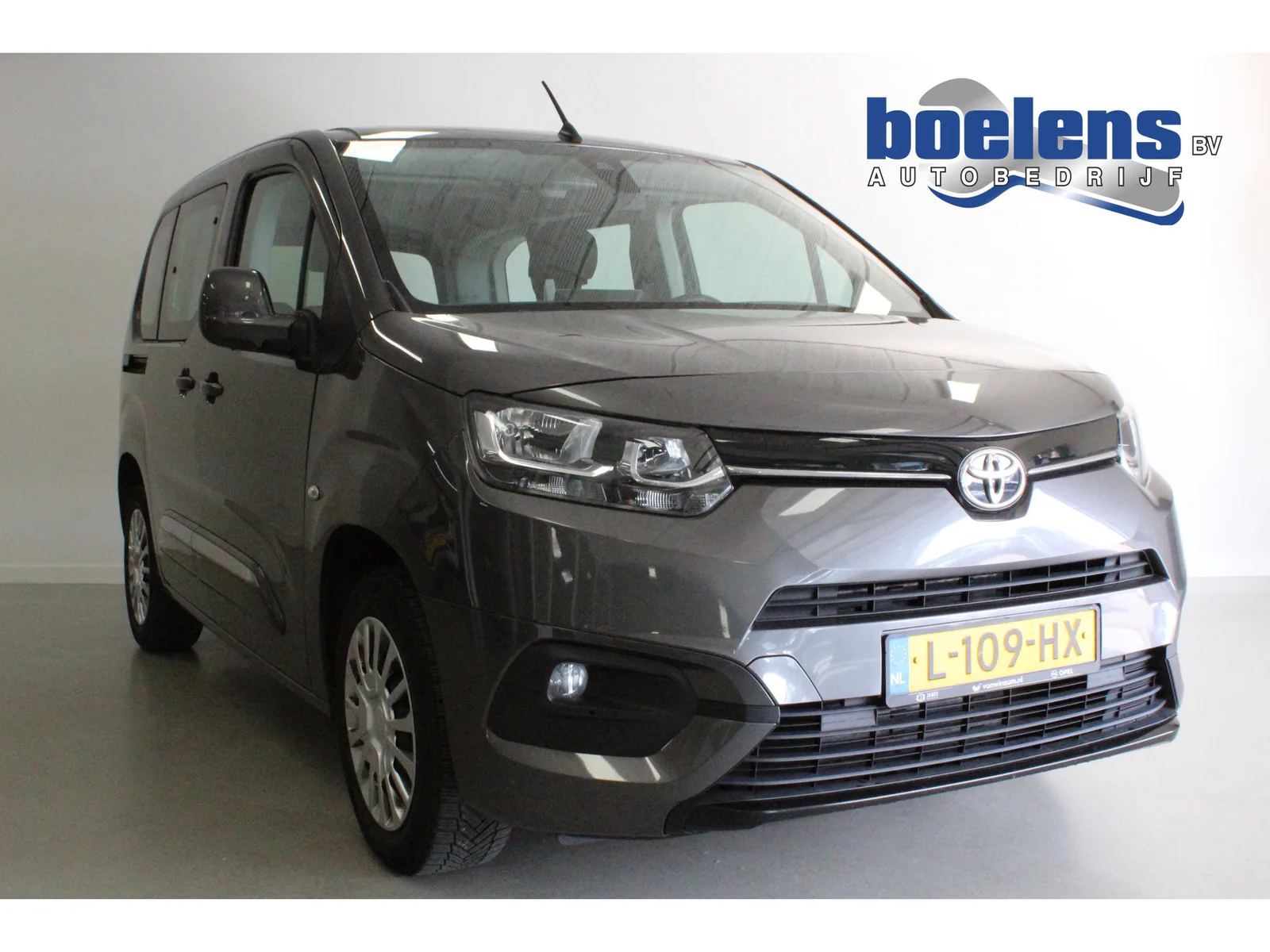Toyota ProAce City Verso (2021) — foto 1