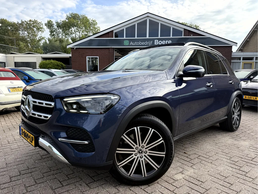 Mercedes-Benz GLE (2023) — foto 1