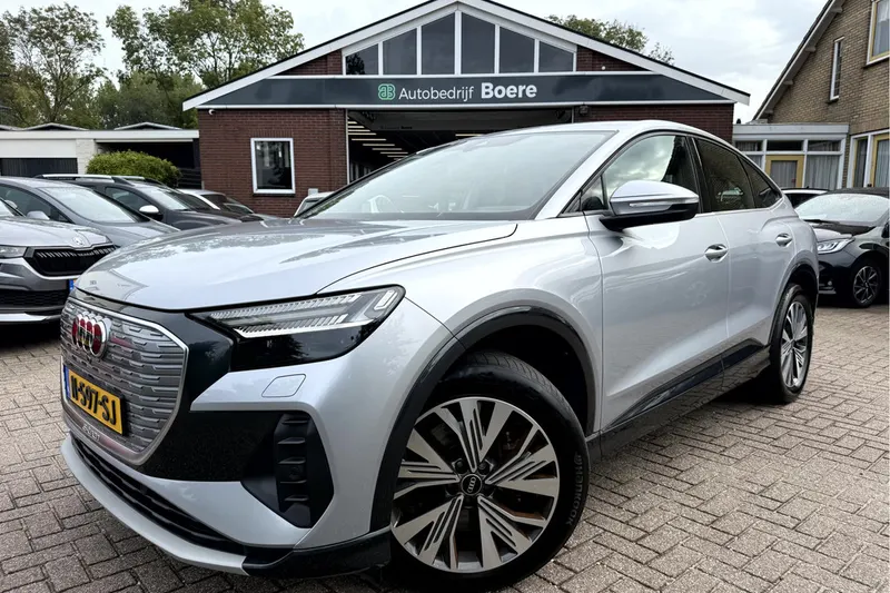 Audi Q4 e-tron (2021)