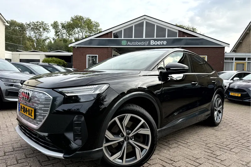 Audi Q4 e-tron (2021)
