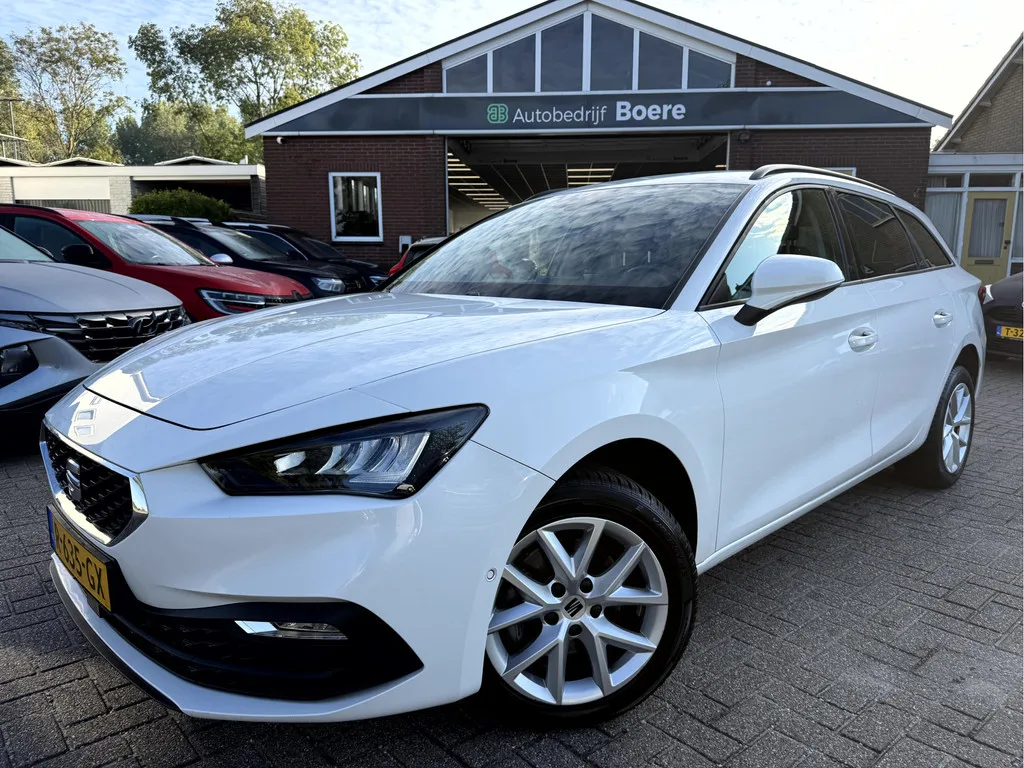 SEAT Leon Sportstourer (2022) — foto 1