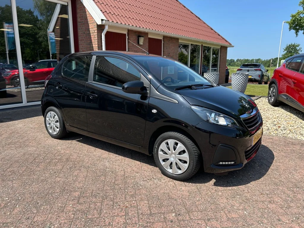 Peugeot 108 (2021) — foto 1