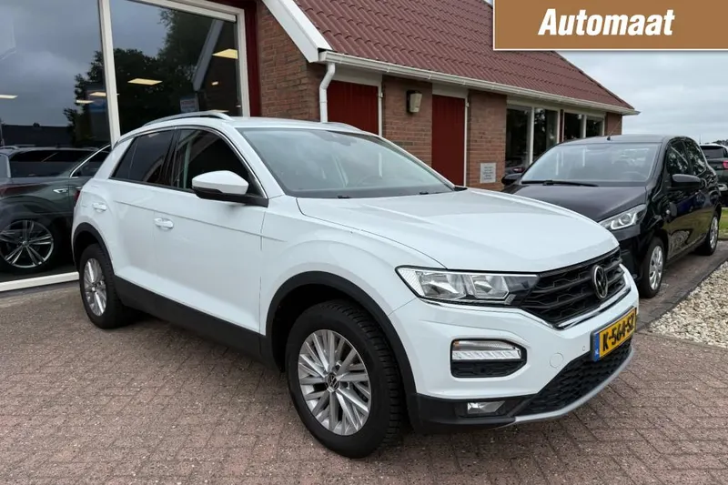 Volkswagen T-Roc (2021)