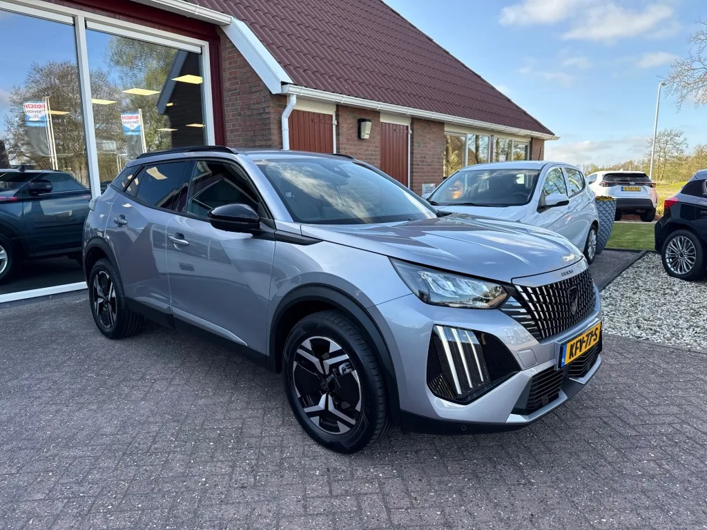 Peugeot 2008 (2025) — foto 1