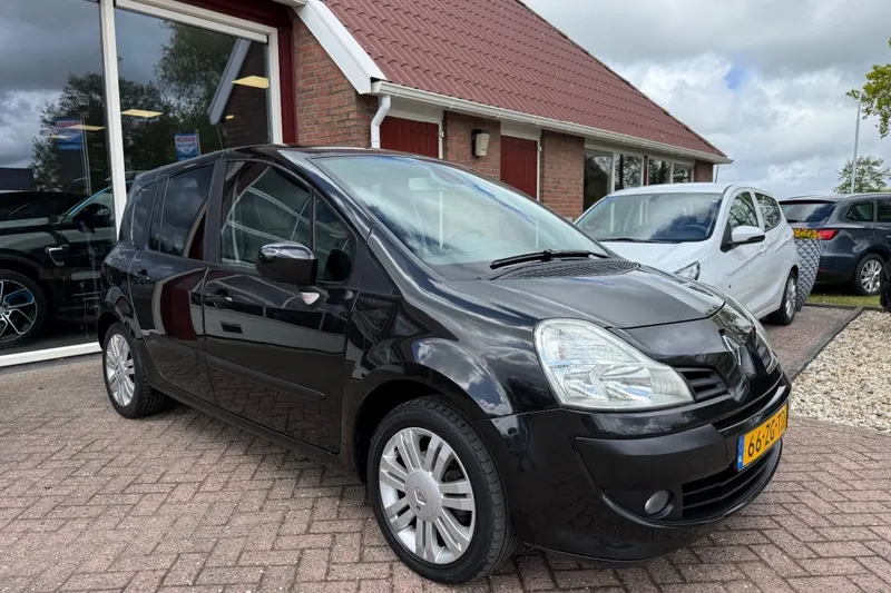 Renault Modus (2008)