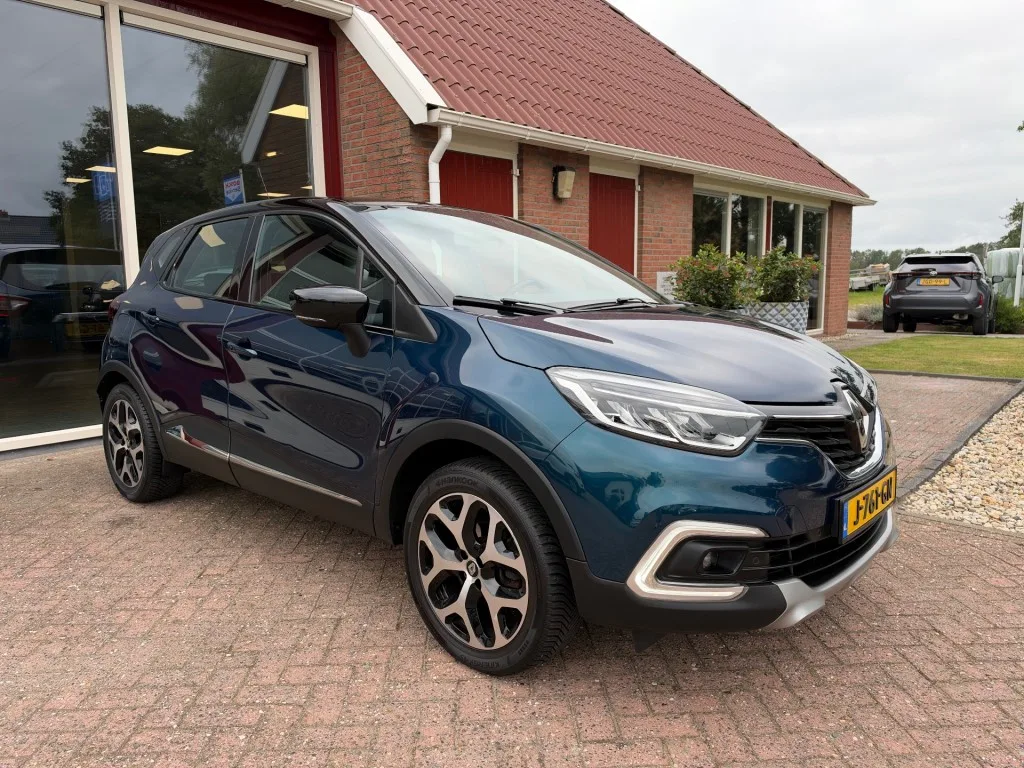 Renault Captur (2018) — foto 1