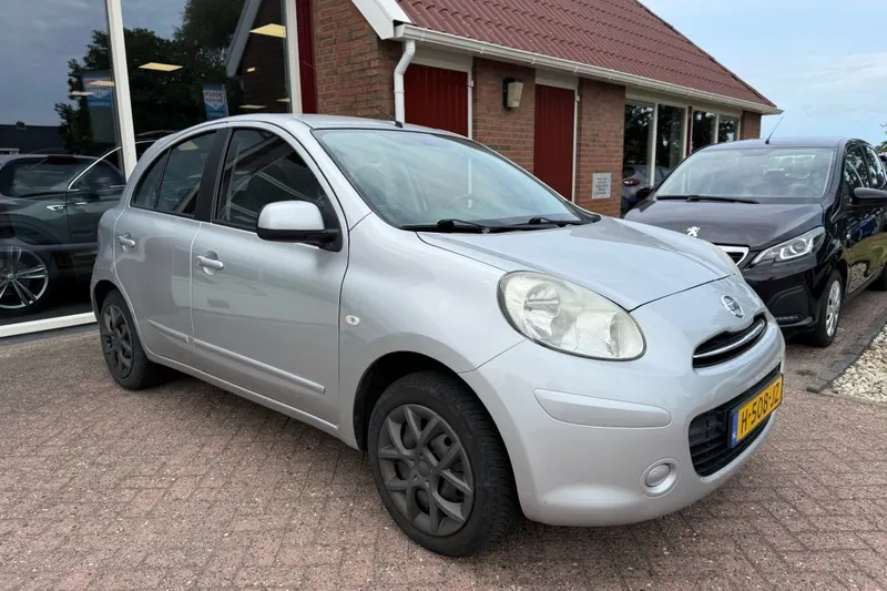 Nissan Micra (2012)