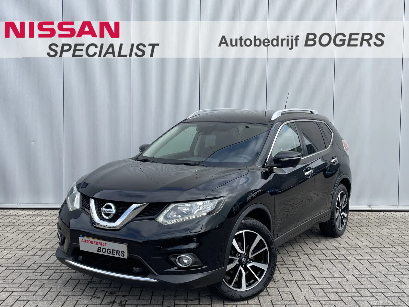 Nissan X-Trail (2016) — foto 1