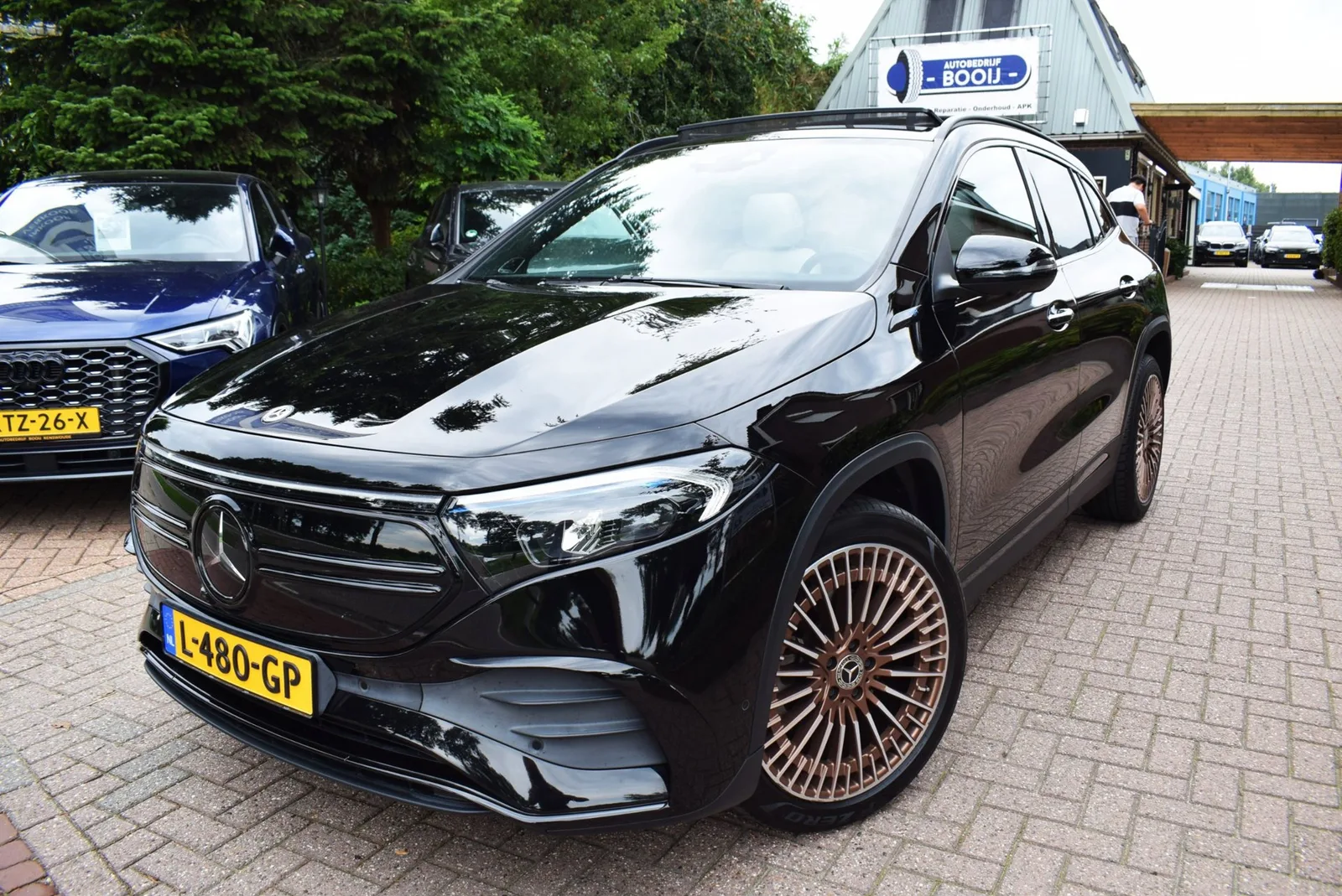 Mercedes-Benz EQA (2021) — foto 1