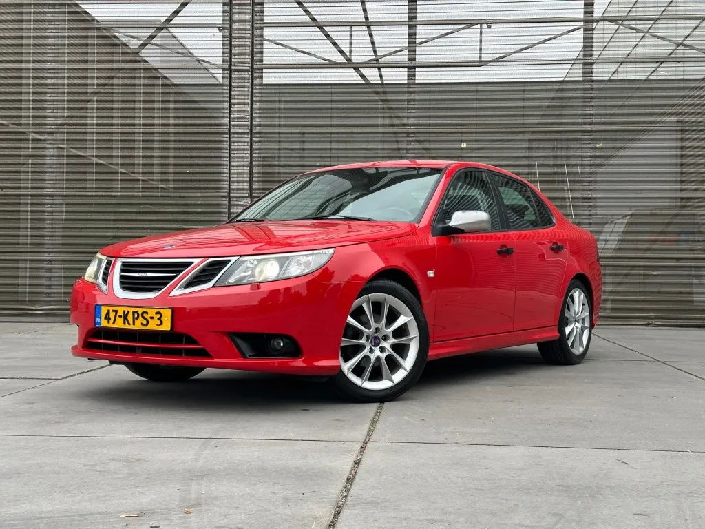 Saab 9-3 (2010) — foto 1