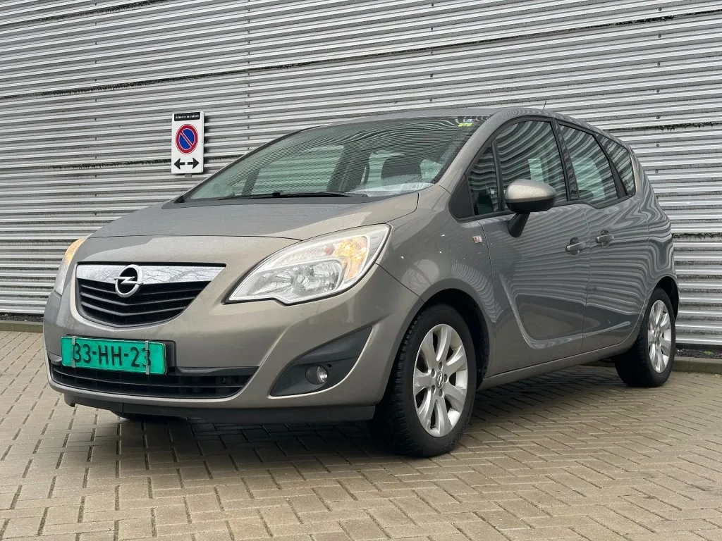 Opel Meriva (2011) — foto 1