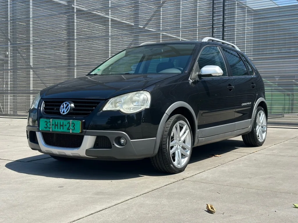 Volkswagen Polo (2008) — foto 1