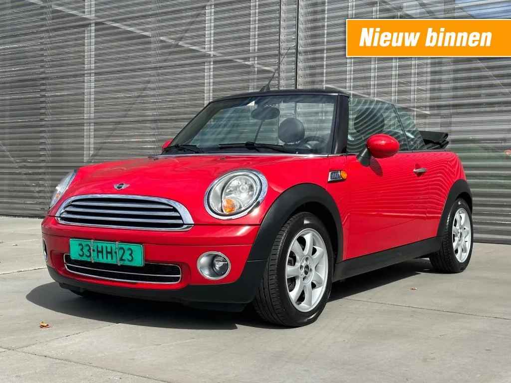 MINI Cabrio (2010) — foto 1