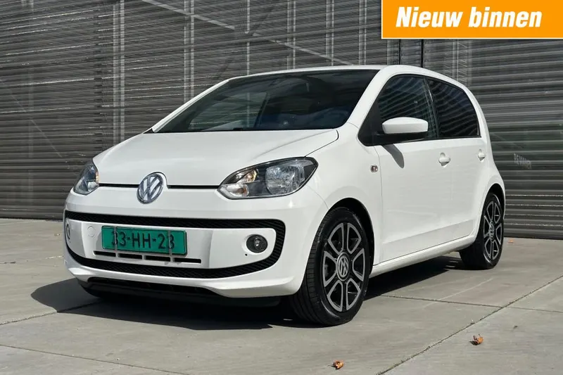 Volkswagen Up! (2016)