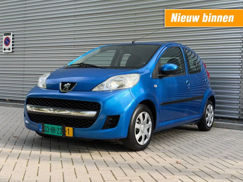 Peugeot 107 (2010) — foto 1