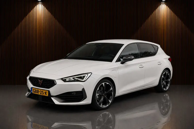 CUPRA Leon (2023)
