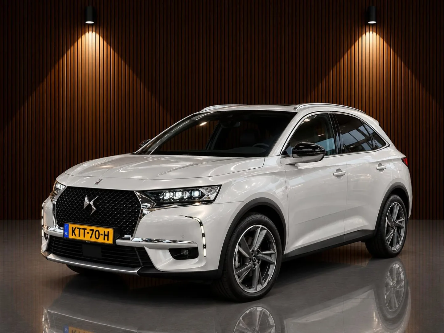 DS 7 (2021) — foto 1