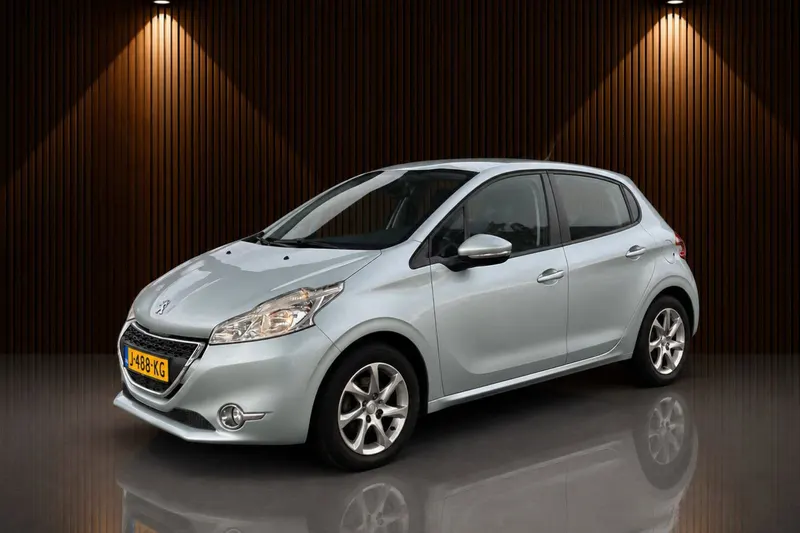 Peugeot 208 (2014)