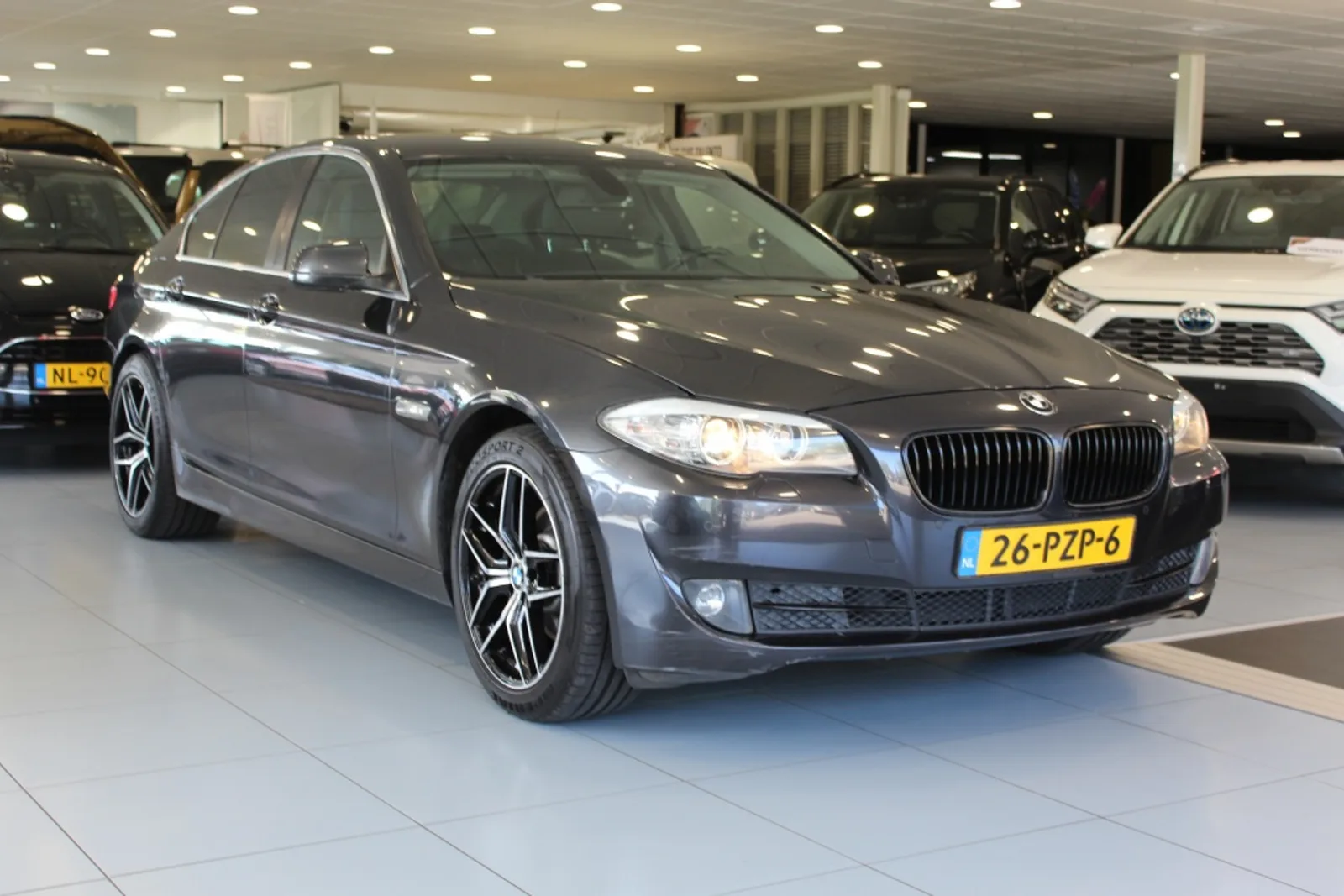 BMW 5-Serie (2011) — foto 1